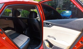 Hyundai Verna 1.6SX(O) Sunroof Orange 2018(Pet) full