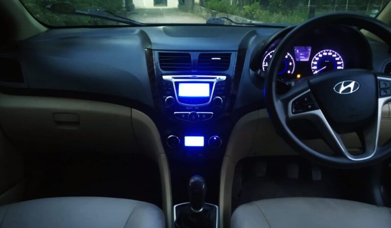 Hyundai Verna CRDI SX 1.6 2013 DSL full