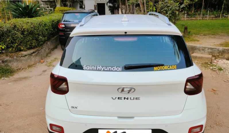 Hyundai VENUE 1.4 CRDI SX (O) 2019 White (DSL) full
