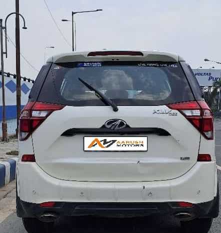 Mahindra XUV 500 W9 White DSL 2019 full